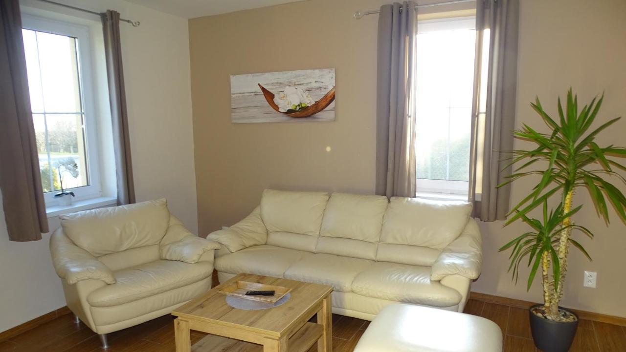Kimy Home Mojmírovce エクステリア 写真