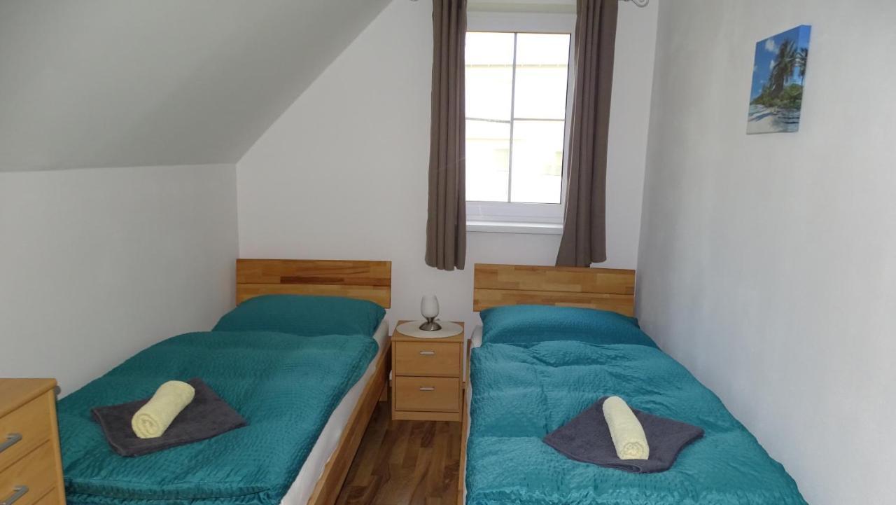 Kimy Home Mojmírovce エクステリア 写真